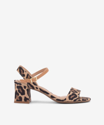 SANDÁLIA DE TACÃO ESTAMPADO LEOPARDO